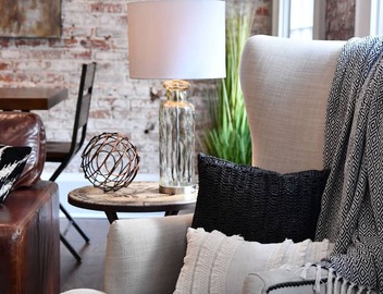 Historic Charm Meets Modern Comfort: Condo in Historical Picayune Building 3