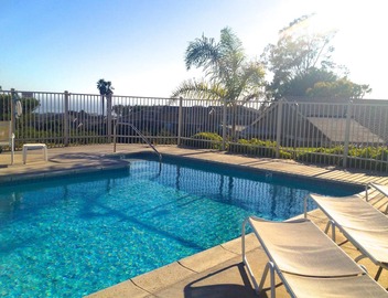 SAN CLEMENTE TROPICAL GETAWAY, OCEAN VIEWS, POOL, BEACH GOLF & RELAXATION! 2