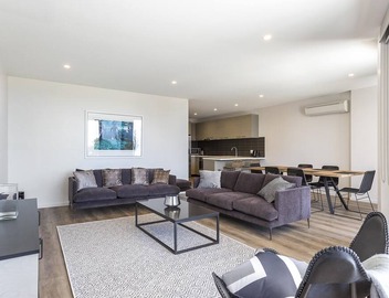 Blairgowrie Apartment 1 - Newly renovated apartment across the road from Blairgowrie Foreshore. 3