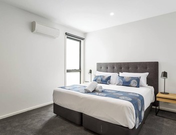 Blairgowrie Apartment 2 - Newly renovated apartment in Blairgowrie Fvillage 2