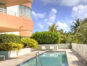 Incredible Ocean Views! Luxury 2BD in Heart of South Beach & Steps to the Sand! 3