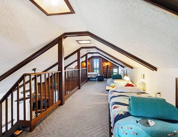 Sportsmans Retreat in Paradise! Bayou Bungalow near New Orleans Sleeps 10 3