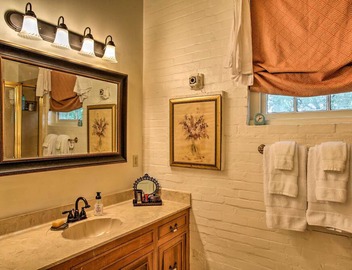 Historic Baton Rouge Vacation Rental: 6 Mi to LSU! 2