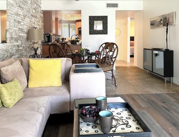 Ground Floor : Garage : Big Patio : 2 Desks : Heated Pool : Hypoallergenic Dogs 4