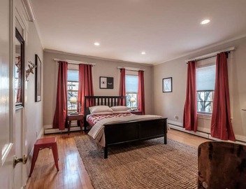 Vintage Maine & Modern Convenience in Portlands Exclusive East End 4