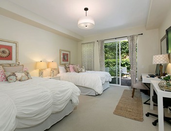 Beauty by the Beach, directly at The Strand Oceanside 4