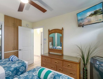 Maui Parkshore 307 - Stunning Ocean View 2bd/2ba Overlooking Kamaole III Beach 4