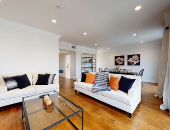Luxurious & Private Beverly Hills Condo with Views 3