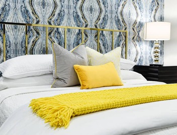 Vibrant Downtown New Orleans Escape: Prime CBD Location + Walk Everywhere 3