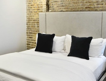 Modern Vacation Rental in New Orleans CBD: Patio + Walk to French Quarter 2
