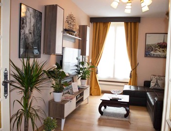 TOP Location, AC,Beautiful, Spacious,Security ,2BR,80M²,Le Marais Saint-Paul 2