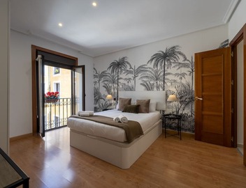 Madrid Centric IV 2
