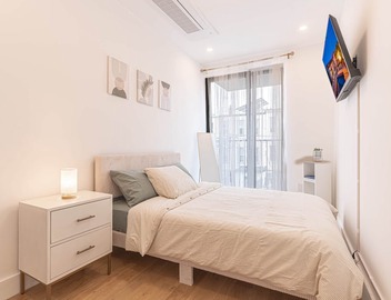 Stylish & Renovated 2Bd/2Ba+W/D&Balcony (Spacious) 4