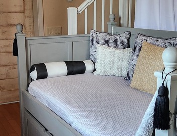 Studio City, Universal Studios, West Hollywood, Easy Freeway Access to all of LA 5