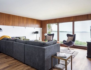 Sandy Beachfront House on Grand Traverse Bay 2