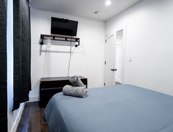 Soho 2 bedroom stylish apartment 3
