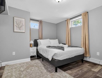 Luxe 2BR | Prime Location 3