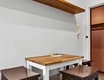 East Melbourne Living | 1BR Near Parks & Cafes 5