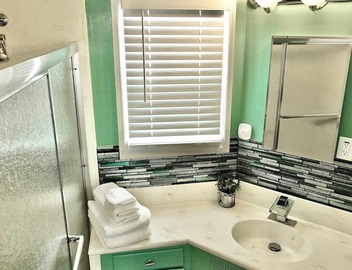 Walk to Beach, Tropical Patio, World Cup, Sleeps 5 2