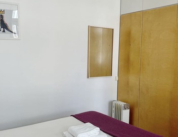 B2 Stylish and Cosy | River View | Central 4