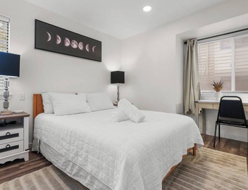 Entire 2BR 2BA condo in Greenwood Village 3