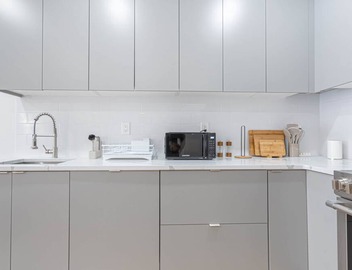Modern Brooklyn Duplex with Backyard & W/D 4