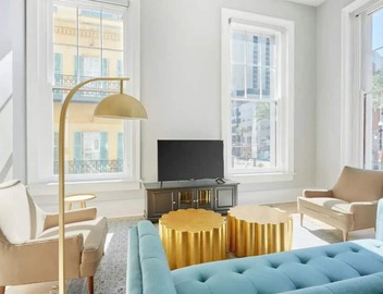 2 Units, Steps to the French Quarter & Bourbon St | The Harlequin by AvantStay 3