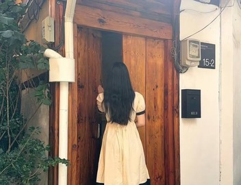 경복궁 앞 1920년대 한옥 독채, 아늑하고 개성 있는 공간에 교통도 편리합니다. 가족·친구 여행은 물론 반려견과 함께 편히 머무세요. 5