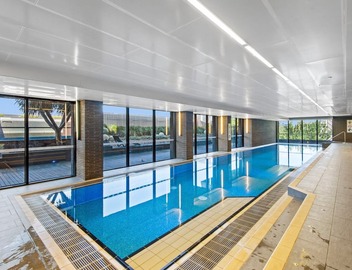 Chic 1-Bed with Balcony Views and Amenities 4
