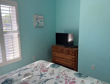 Beautiful 1st Floor, Pet Friendly Condo in Barefoot Landing 2