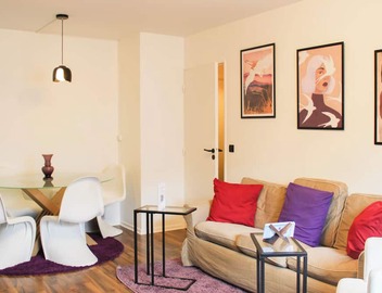 Bright apartment, close to Stade de France 2