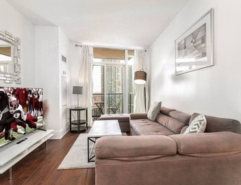 Luxurious 2BR/2BATH Condo- Steps from Square One 3