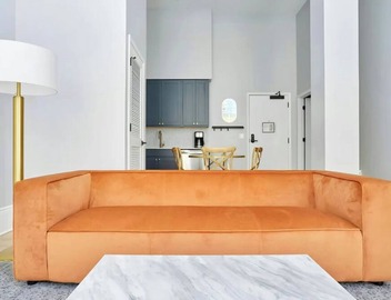 Sleeps 16 | 4 Units, Steps to the French Quarter | The Harlequin by AvantStay 4