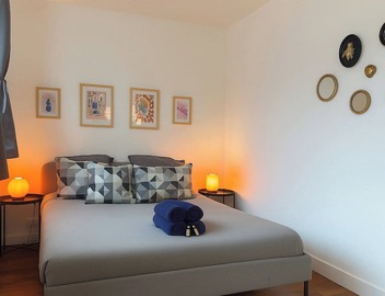 L’Adresse Secrète - Three Bedroom Apartment, Sleeps 4 5