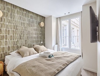 Modern 2 bedrooms apartment Le Marais/Beaubourg 4