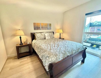 Ultra-Luxury Condo in the Middle of Downtown 2