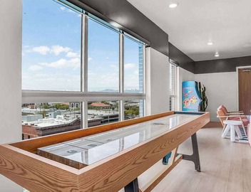 Ultra-Luxury Condo in the Middle of Downtown 5
