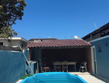 House in Guarujá with pool, 200 meters from Pernambuco Beach. 5