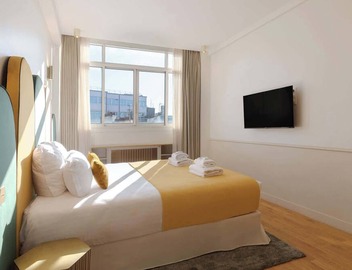 A Luxurious 3BR/3BA with A/C in Opéra-Bourse 3