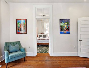 Stylish Freret Street Loft w/Balcony & Parking! 4