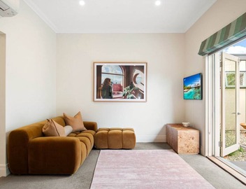 Wellness Escape: 1-Bed Home + Studio & Sauna 4