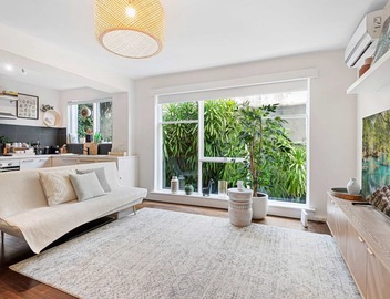 Contemporary 1-Bed Unit Near Chapel St 5