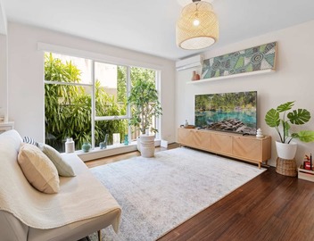 Contemporary 1-Bed Unit Near Chapel St 3