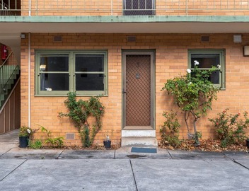 Comfy One-Bedroom Unit Between City and Airport 3