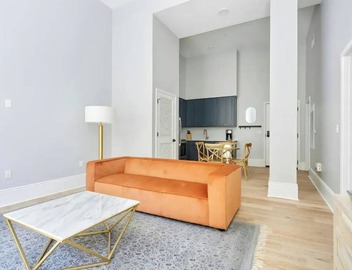 Sleeps 26 | Entire 4th Floor in French Quarter | The Harlequin by AvantStay 4