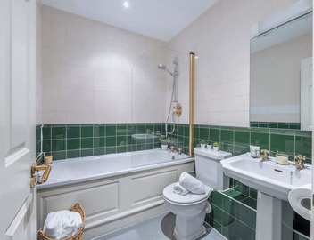 Central 1BR near Covent Garden & St. Paul's 2