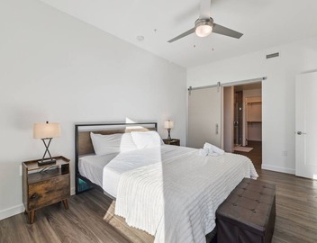 TWO CozySuites Adeline - 4BR 2