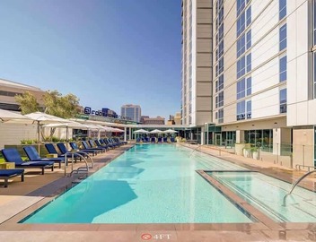 TWO CozySuites Adeline - 4BR 2