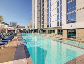 TWO CozySuites Adeline - 4BR 3