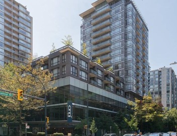 Deluxe Yaletown 1BR Suite w/Access to Pool & Gym 5
